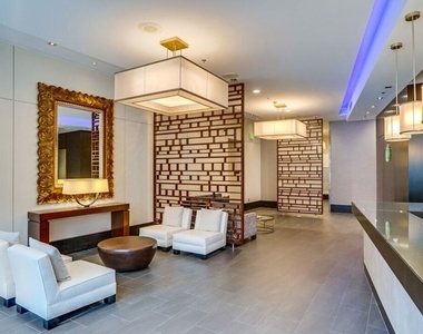 1100 S Hope Street - Photo Thumbnail 13