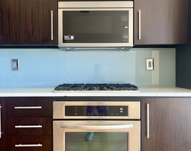 1100 S Hope Street - Photo Thumbnail 16
