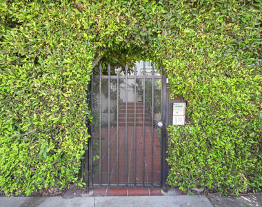 937 Wilcox Avenue - Photo Thumbnail 15