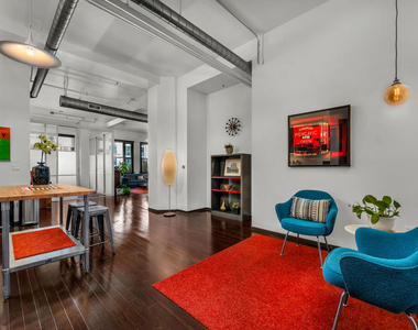 1645 Vine Street - Photo Thumbnail 10