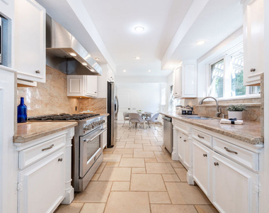 2559 Hutton Drive - Photo Thumbnail 14