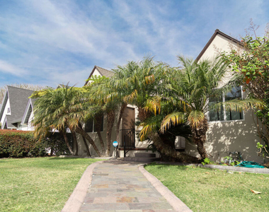 2496 Granville Avenue - Photo Thumbnail 2