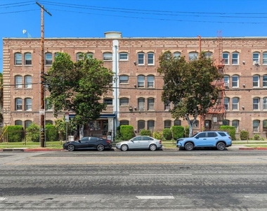 4125 S Figueroa Street - Photo Thumbnail 13