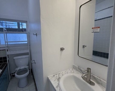 4125 S Figueroa Street - Photo Thumbnail 9