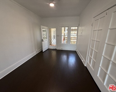 4125 S Figueroa Street - Photo Thumbnail 12