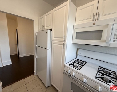 4125 S Figueroa Street - Photo Thumbnail 5