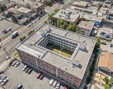4125 S Figueroa Street - Photo Thumbnail 20