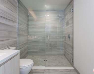 1050 S Grand Avenue - Photo Thumbnail 14