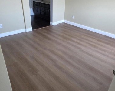 1356 Nicolette Ave - Photo Thumbnail 13