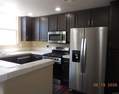 1356 Nicolette Ave - Photo Thumbnail 2