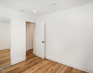 5383 Felicia Street - Photo Thumbnail 14