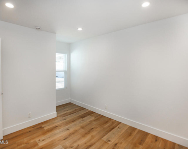 5383 Felicia Street - Photo Thumbnail 16