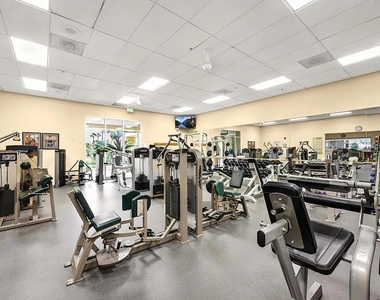 38517 Fallbrook Avenue - Photo Thumbnail 24