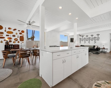 71350 Halgar Road - Photo Thumbnail 11