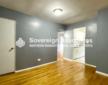 6645 Broadway - Photo Thumbnail 4
