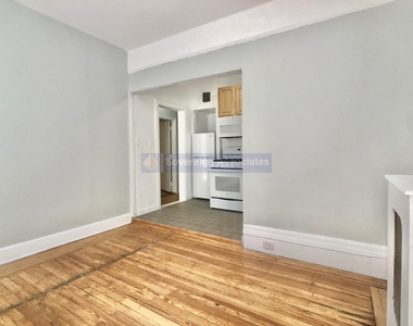 182 Claremont Avenue - Photo Thumbnail 12