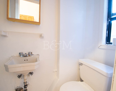 18 Olive St - Photo Thumbnail 3