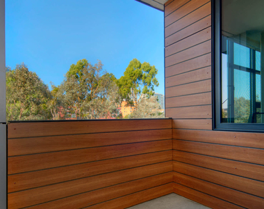 690 Long Bridge Street - Photo Thumbnail 13