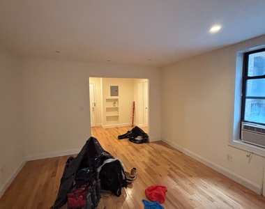 Cooper Street - Photo Thumbnail 2