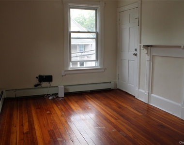 15 Seitz Terrace - Photo Thumbnail 4
