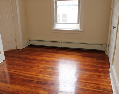 15 Seitz Terrace - Photo Thumbnail 8