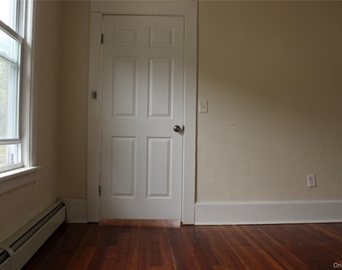 15 Seitz Terrace - Photo Thumbnail 10