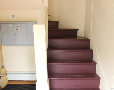 15 Seitz Terrace - Photo Thumbnail 1