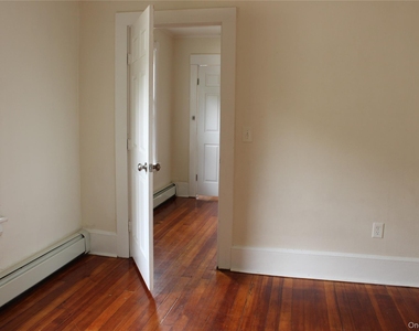 15 Seitz Terrace - Photo Thumbnail 14