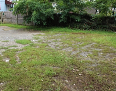 15 Seitz Terrace - Photo Thumbnail 26