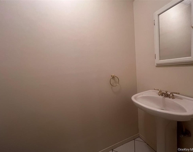 200 Springmeadow Drive - Photo Thumbnail 1