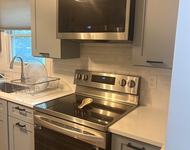 18 Robin Hill Drive - Photo Thumbnail 7