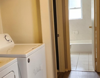79 Hemlock Drive - Photo Thumbnail 6