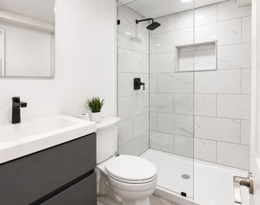 1 Iroquois Street E - Photo Thumbnail 30