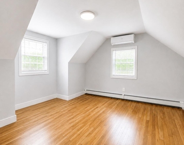 1 Iroquois Street E - Photo Thumbnail 25