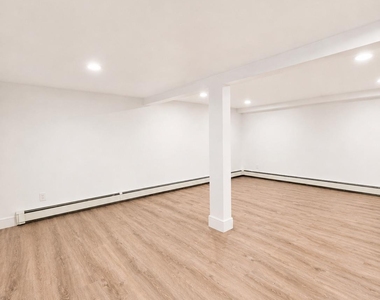 1 Iroquois Street E - Photo Thumbnail 29