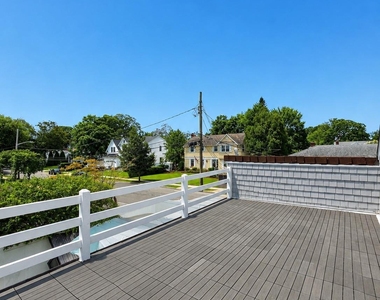 1 Iroquois Street E - Photo Thumbnail 22