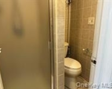 47 Strong Street - Photo Thumbnail 10