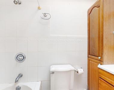 8309 25th Avenue - Photo Thumbnail 4