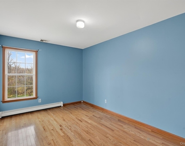 98 Black Creek Road - Photo Thumbnail 22