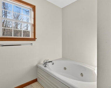 98 Black Creek Road - Photo Thumbnail 26
