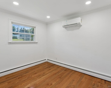 98 Rose Place - Photo Thumbnail 10