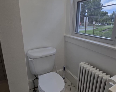 41 Innis Avenue - Photo Thumbnail 14
