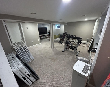 607 Nassau Street - Photo Thumbnail 48