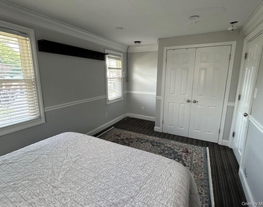 607 Nassau Street - Photo Thumbnail 26