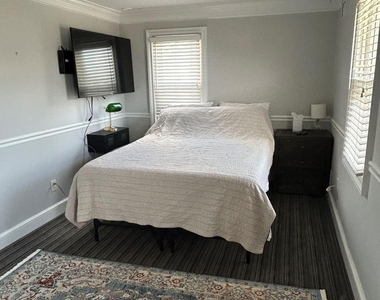 607 Nassau Street - Photo Thumbnail 40