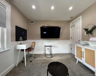 607 Nassau Street - Photo Thumbnail 45