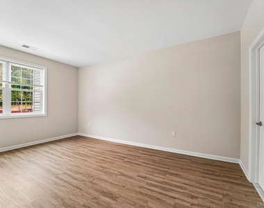 226 Tower Ridge Circle - Photo Thumbnail 9