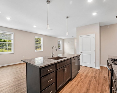 226 Tower Ridge Circle - Photo Thumbnail 6