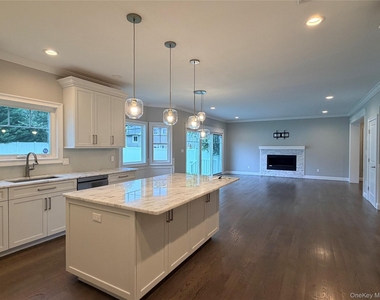 28 E Fern Dr - Photo Thumbnail 5