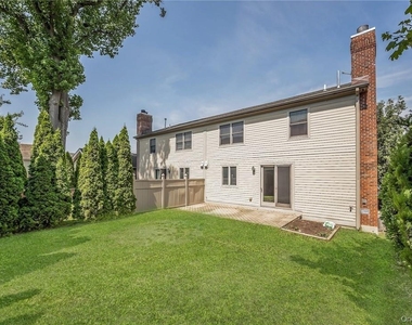 114 Lincoln Avenue - Photo Thumbnail 21